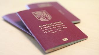 Personer med dubbelt medborgarskap som gjort sig skyldiga till terroristbrott kan i fortsättningen förlora sitt finska medborgarskap