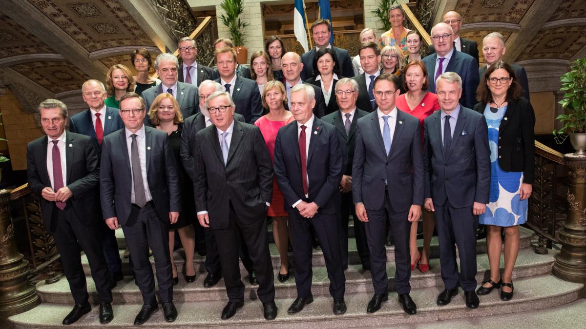 Suomen hallitus ja Euroopan komissio tekevät yhteistyötä kestävän ja  turvallisen Euroopan puolesta