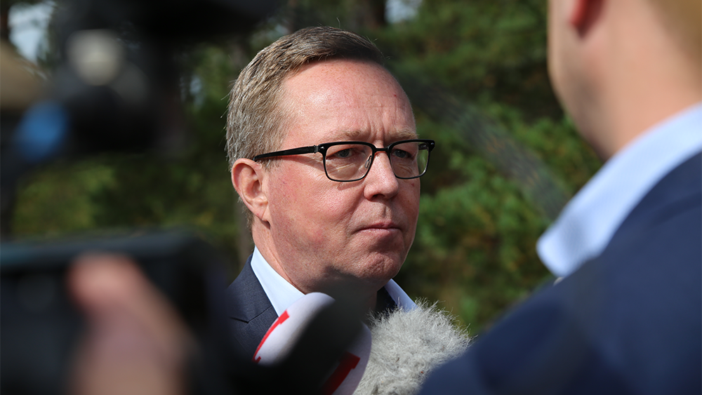 Mika Lintilä.