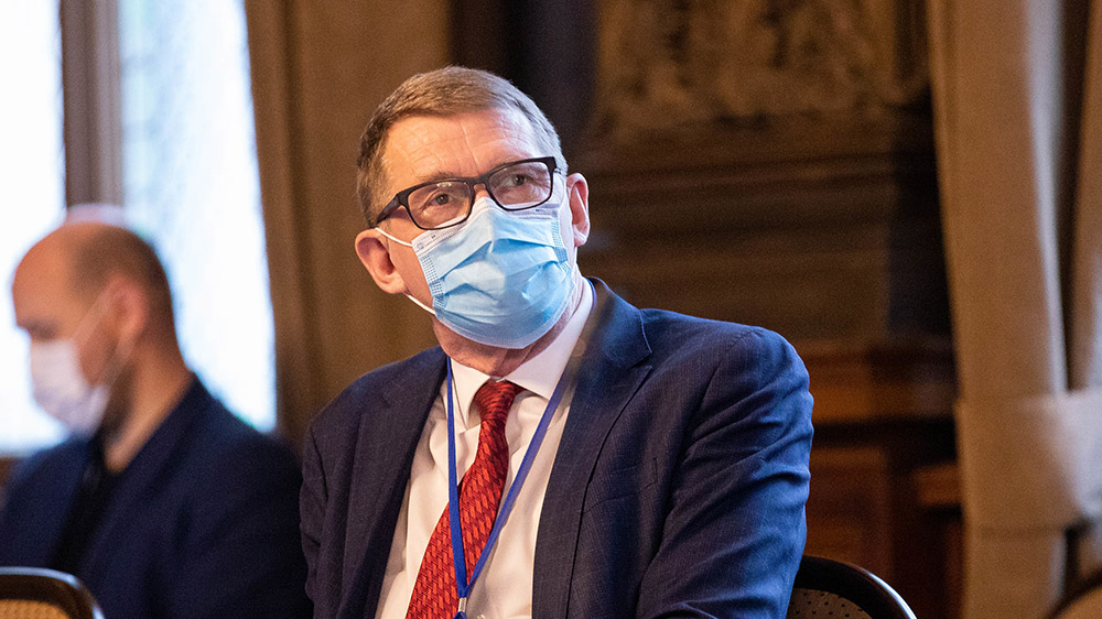Valtiovarainministeri Matti Vanhanen.