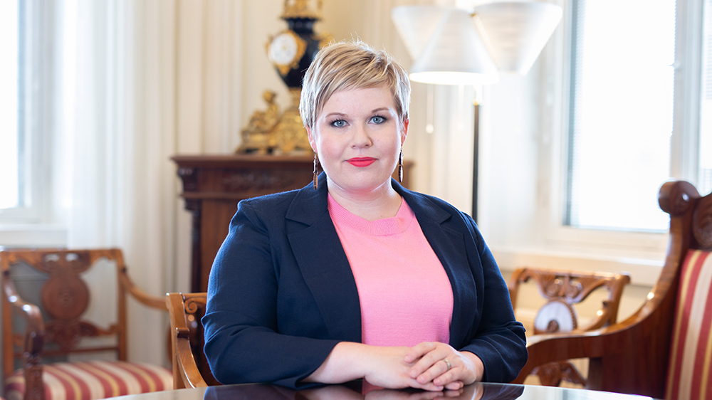 Valtiovarainministeri Annika Saarikon puhe vuoden 2022 talousarvioesityksen  lähetekeskustelussa