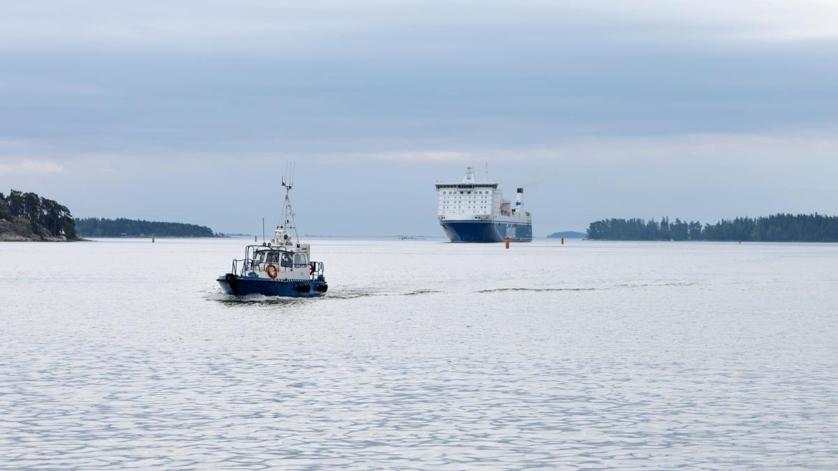 Rahtialus Helsingin edustalla