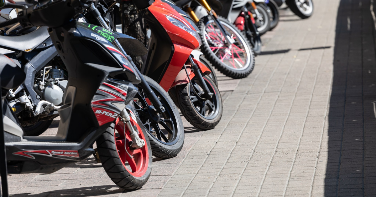 scooters and mopeds (Photo: Juha Tuomi/Rodeo)