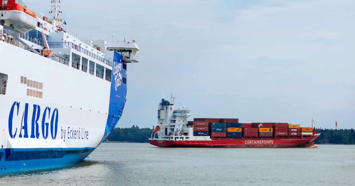 Cargo ships at Vuosaari harbour (Photo: Mika Pakarinen, Keksi / LVM)