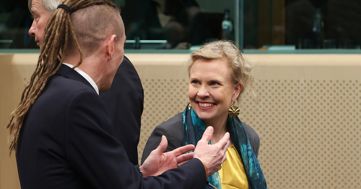 Statssekreterare Pilvi Torsti och Tjeckiens minister Ivan Bartoš (Bild: EU)