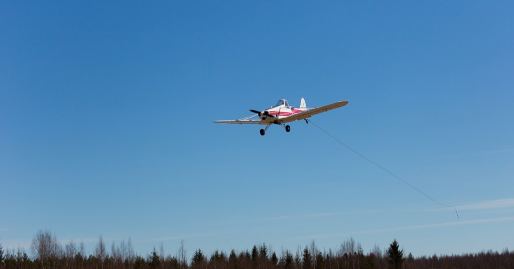 Pienkone laskeutuu. Kuva: Santeri Punnala/Shutterstock.