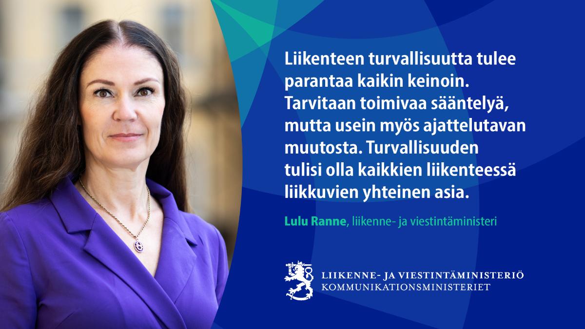 Liikenne- ja viestintäministeri Lulu Ranne katsoo kameraan