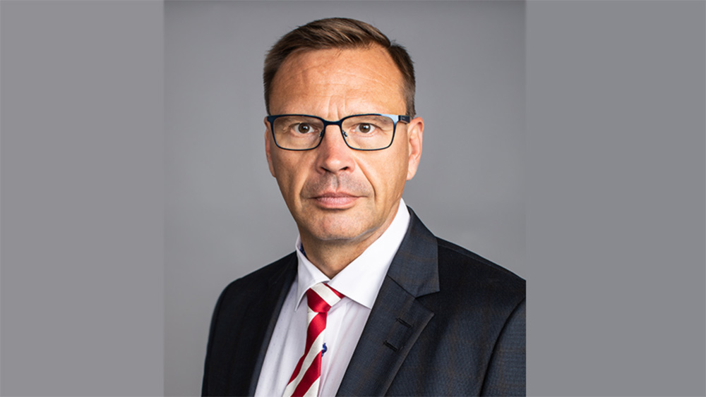 Petri Lempisen kasvokuva