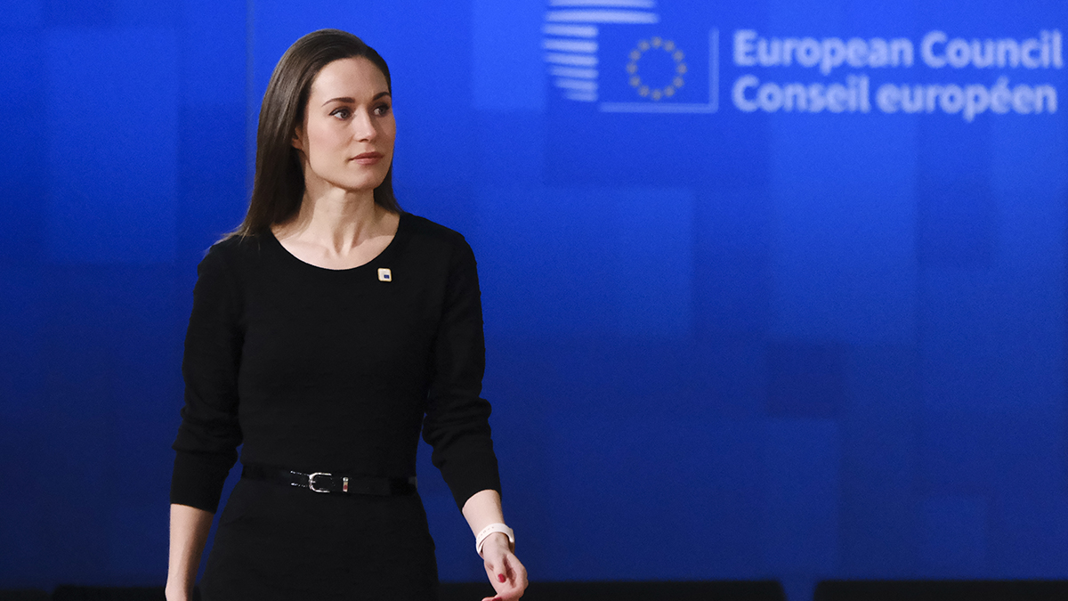 Prime Minister Marin walking in the Europa building