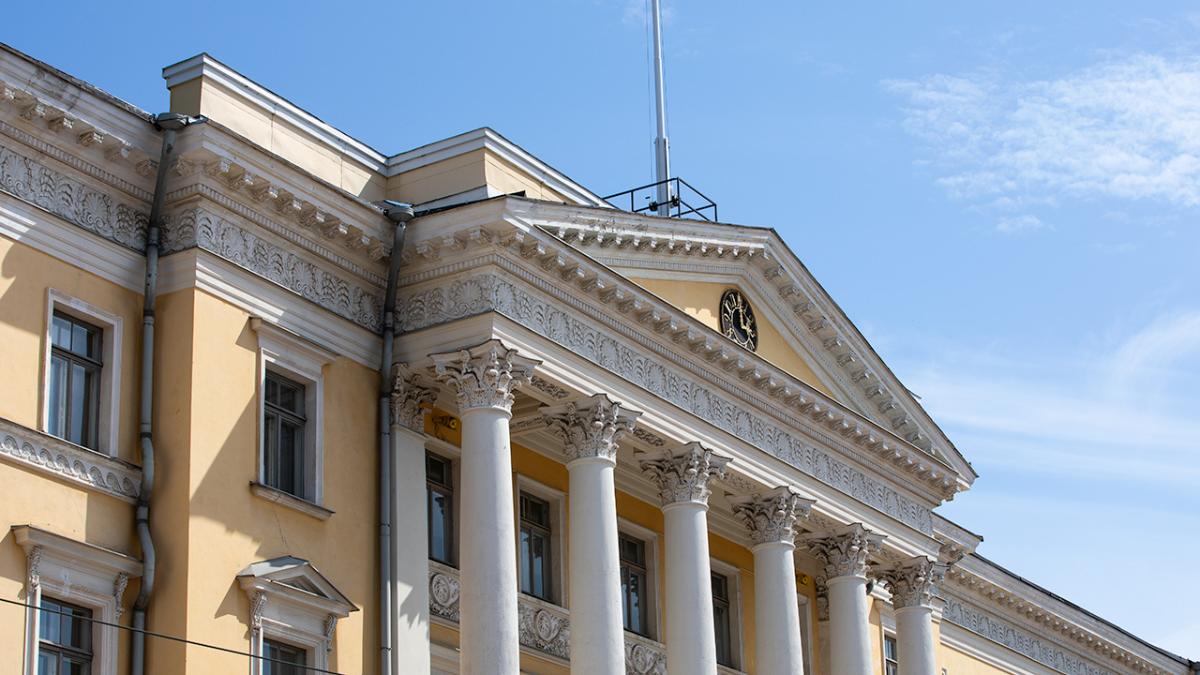 kuva valtioneuvoston linnasta