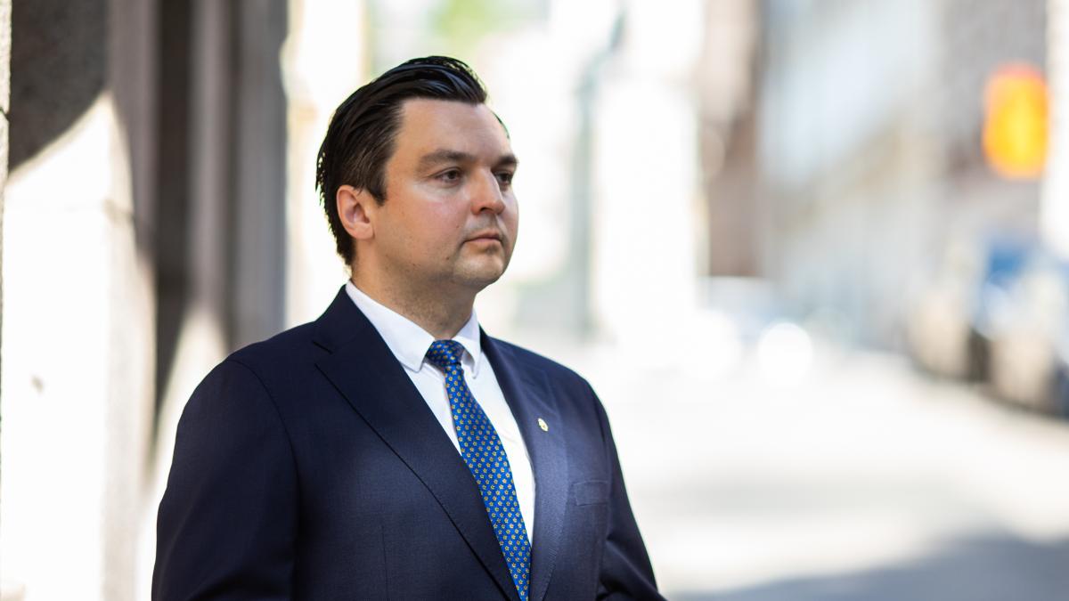 Ministeri Strandin henkilökuva