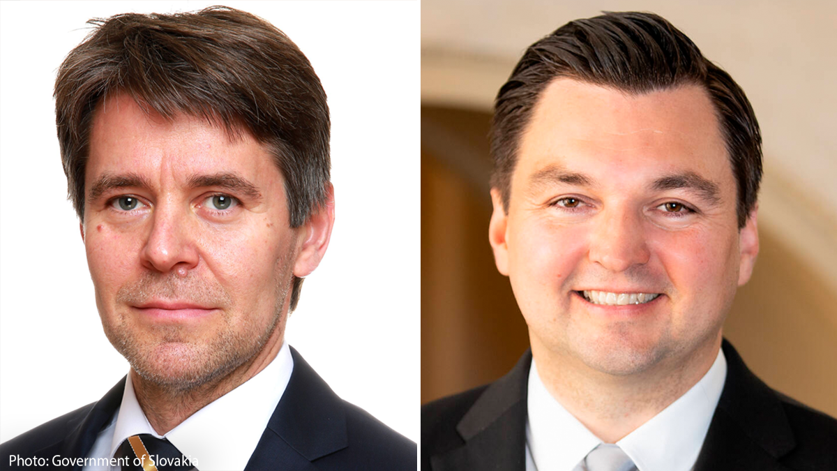 Statssekreterare Eštok och minister Strand