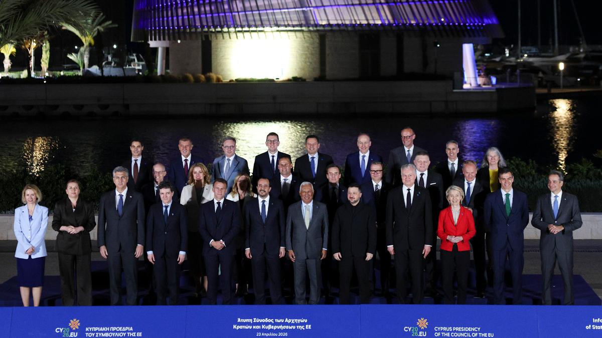 Eurooppa-neuvoston jäsenten ryhmäkuva