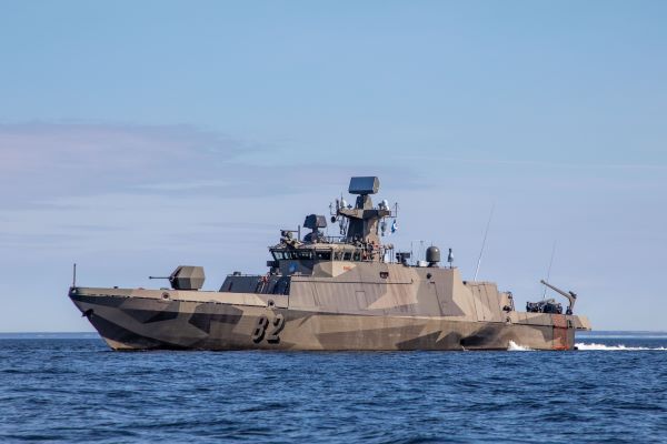 Fast attack missile craft Hanko at sea.